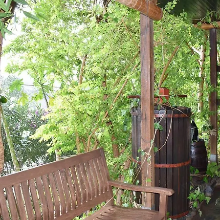 Romantica Bed & Breakfast