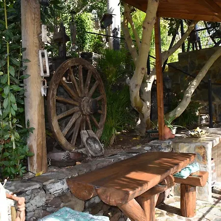 Romantica Bed & Breakfast *