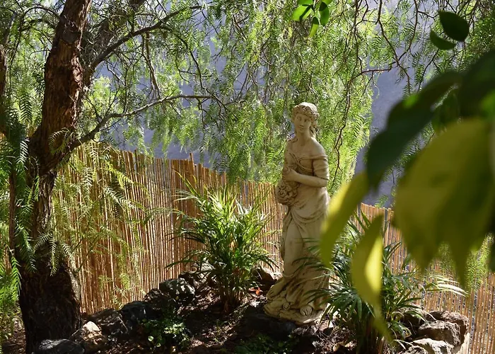 Alojamento de Acomodação e Pequeno-almoço Romantica 4*